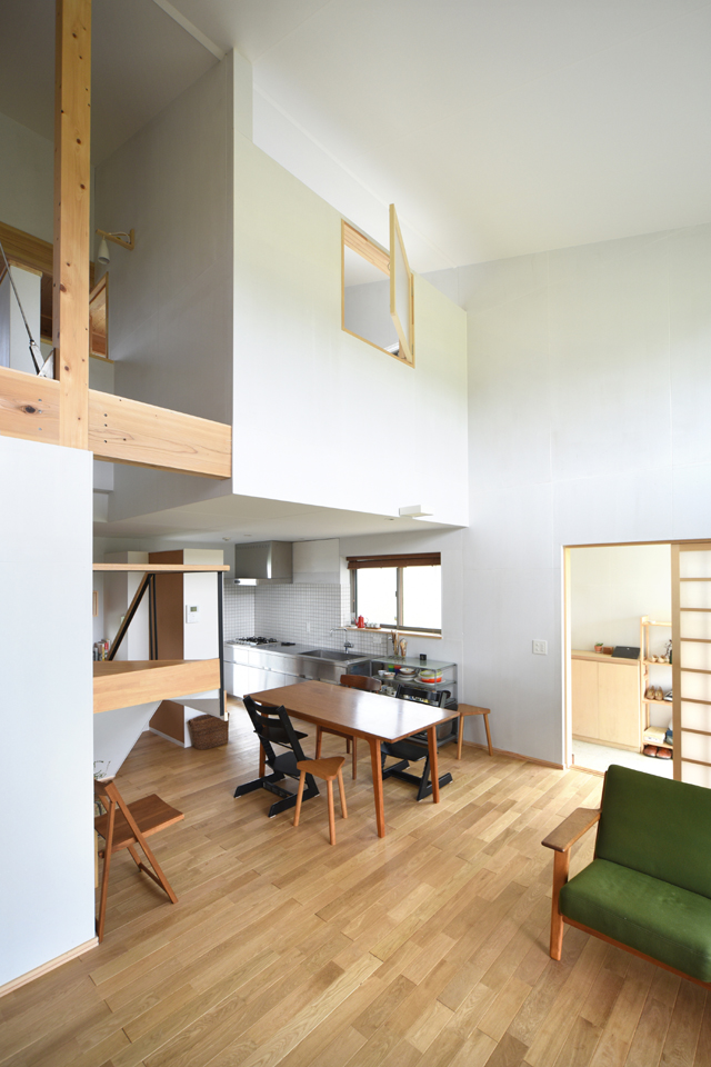 2020年4月6日<br>エコハウスの造り方の7ページが完成