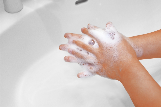 ＜COVID-19の情報と予防＞「ジョンズ・ホプキンスの論文」より