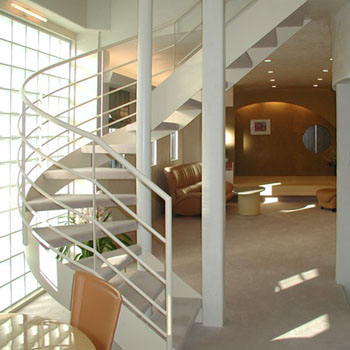 株式会社牛久工務店